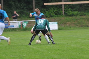 九游网页版入口-中国足球年度传控流比赛战术布置路径图，足球传控集锦