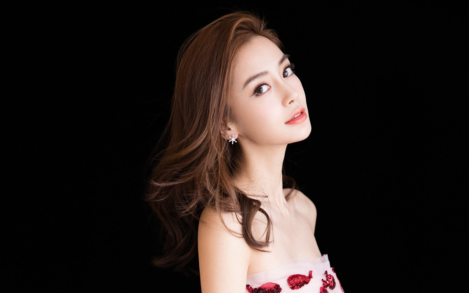 九游app下载中心-新加坡队赛制透视：如何在国际乒乓比赛中发挥出色，新加坡队乒乓球