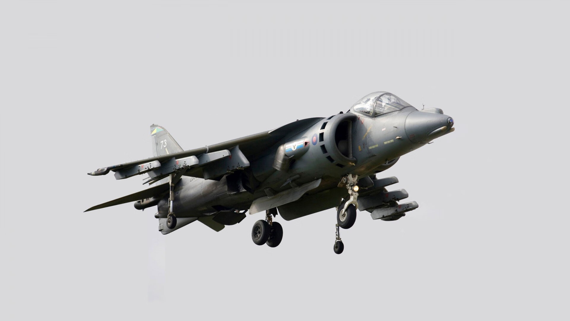 九游游戏中心-女子足球联赛后防线表现稳定提升，女子足球球门