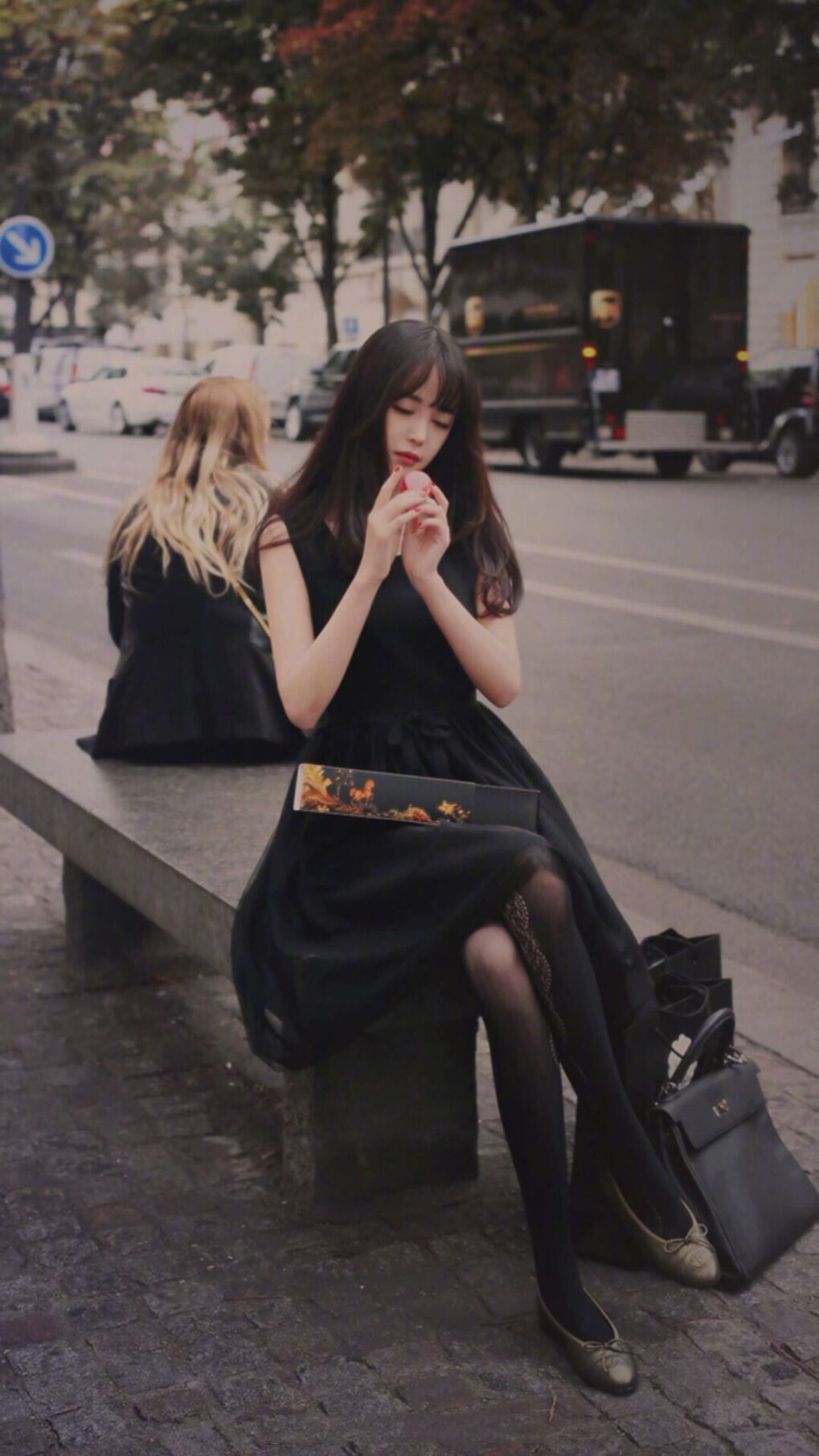 女子足球联赛后防线表现稳定提升,女子足球球门