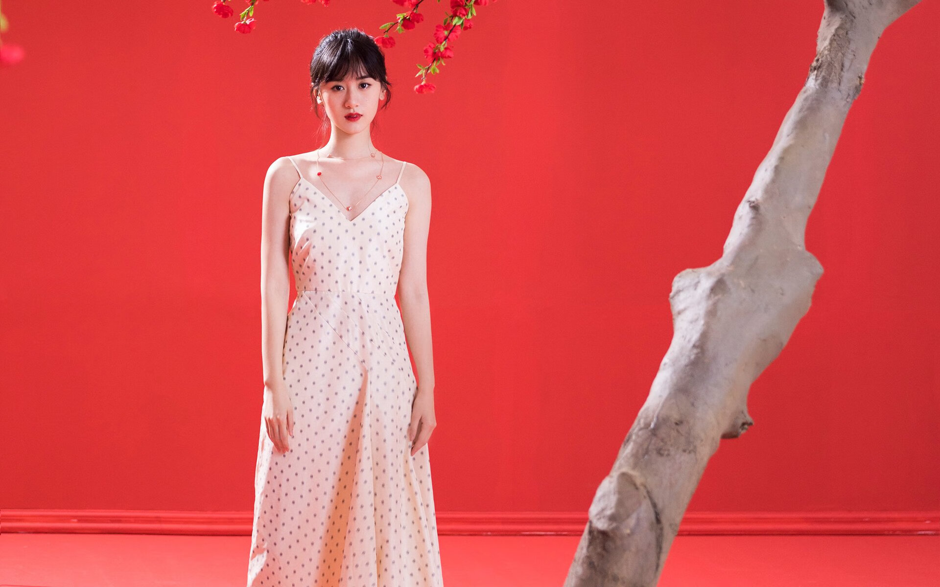 张伟丽拳击课程上线引热购潮，张伟丽简历拳击格斗运动员