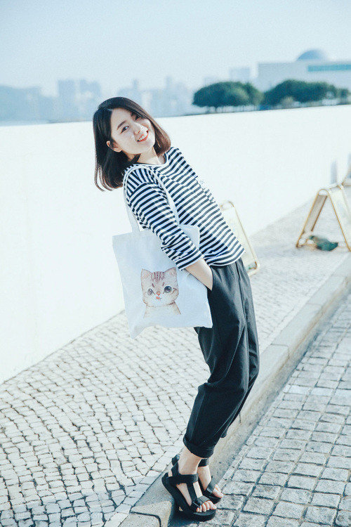 九游下载中心-覃海洋短距离蛙泳尽显霸气，覃海洋父母